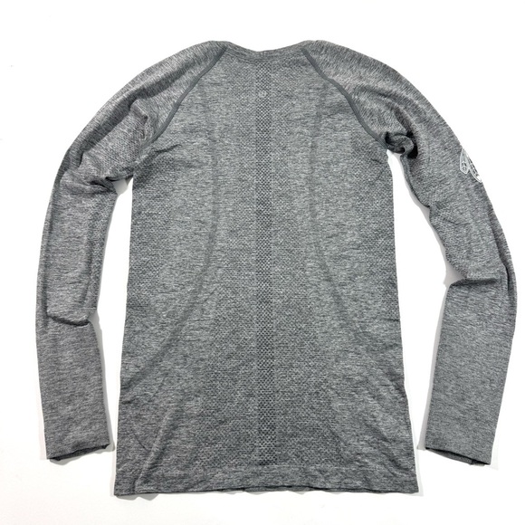 Lululemon Swiftly Tech Long Sleeve Shirt Grey Black Hawks Logo NHL - Picture 2 of 8